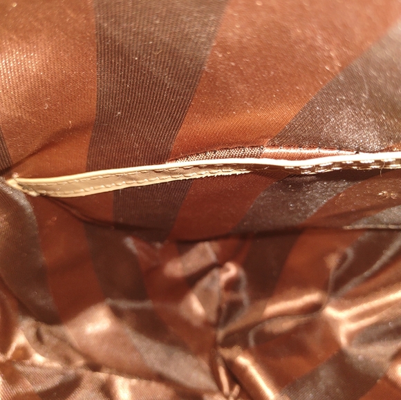 Cheetah Print Purse with flip phone case - Picture 4 of 8